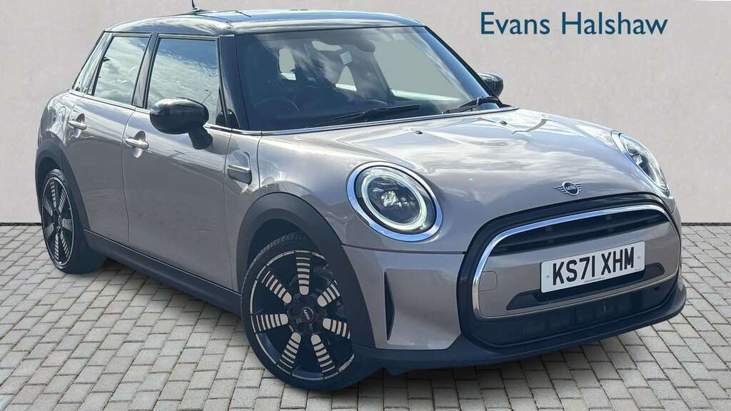 Mini Hatch 1.5 Cooper Exclusive 2022 Grey