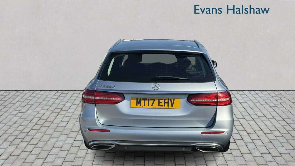 Mercedes-Benz E Class E220d Se 9G-tronic 2017 MT17EHV Silver #4