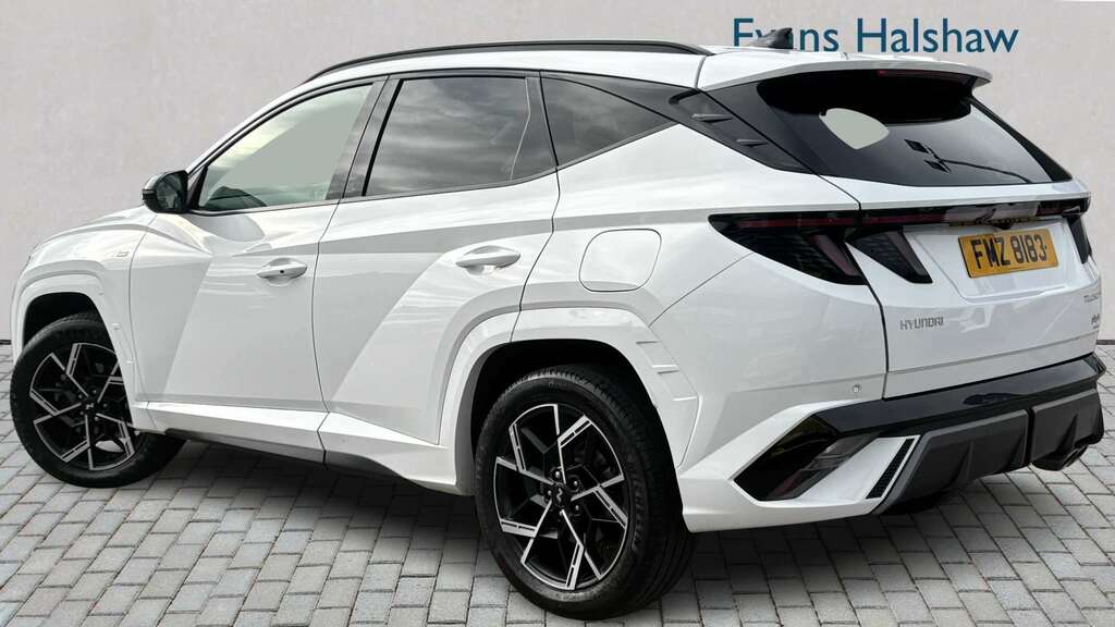 Hyundai Tucson 1.6T Plug-in Hybrid N Line 4Wd 2024 FMZ8183 White #2