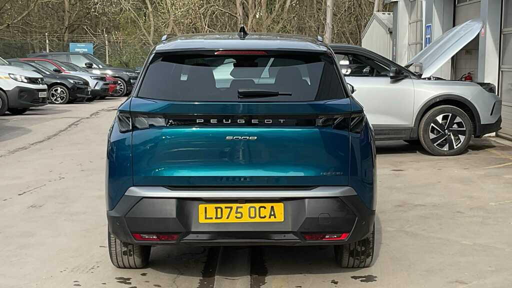 Peugeot 5008 1.2 Hybrid 145 Gt E-dsc6 2025 LD75OCA Blue #4