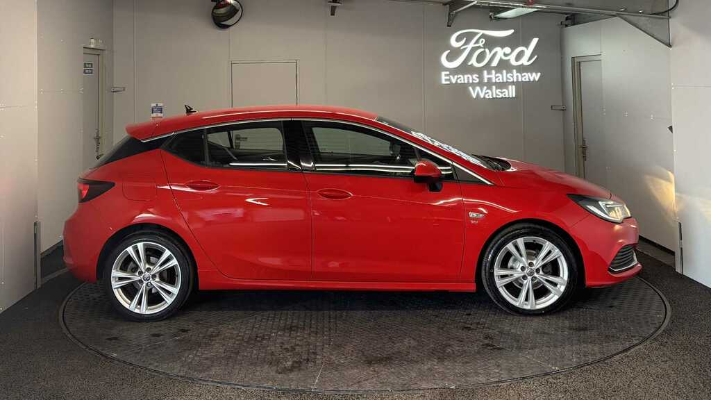 Vauxhall Astra 1.4T 16V 150 Sri Vx-line Nav 2018 DP68XMT Red #4