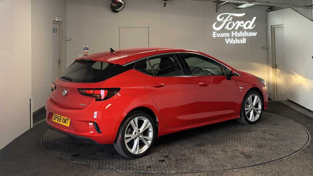 Vauxhall Astra 1.4T 16V 150 Sri Vx-line Nav 2018 DP68XMT Red #5