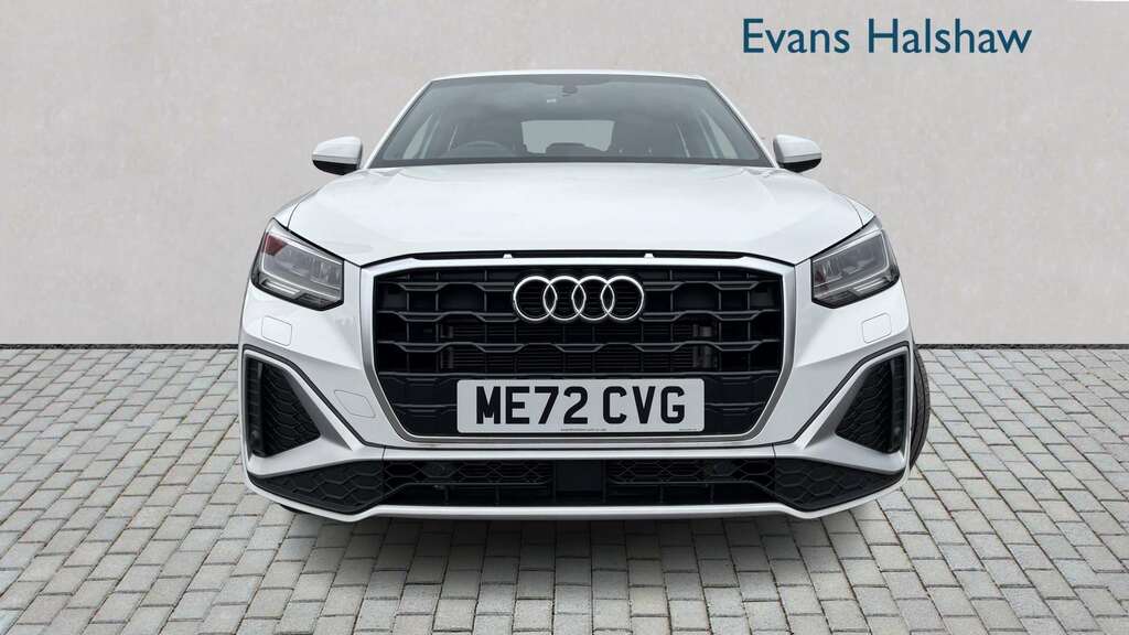 Audi Q2 35 Tfsi S Line S Tronic 2023 ME72CVG White #2