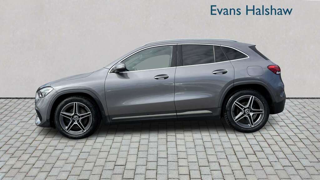 Mercedes-Benz GLA Class 180 Amg Line 2021 FL21DSE Grey #4