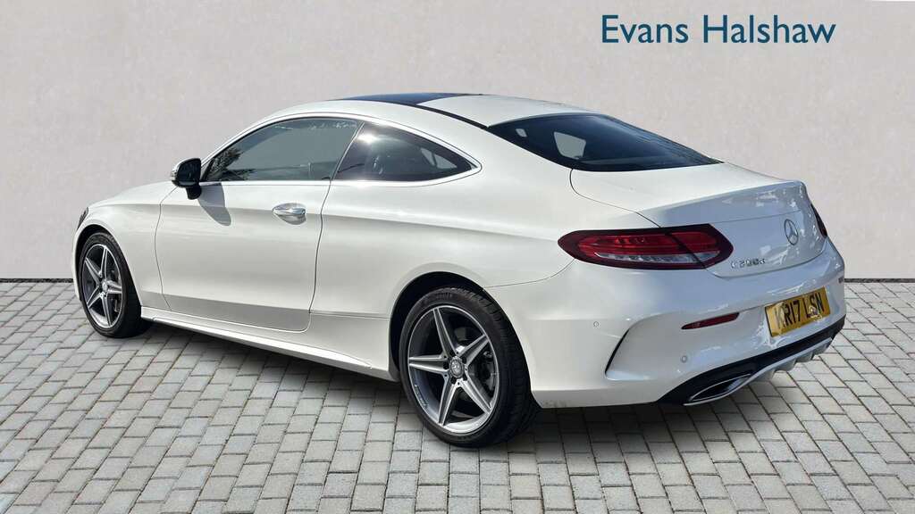 Mercedes-Benz C Class C250d Amg Line Premium Plus 2017 KR17LSN White #4