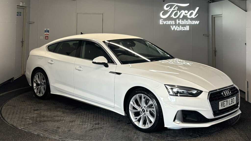 Audi A5 35 Tdi Sport S Tronic 2022 White