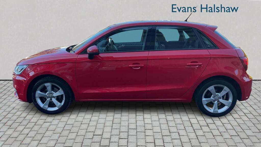 Audi A1 1.0 Tfsi Sport S Tronic 2017 Red #3