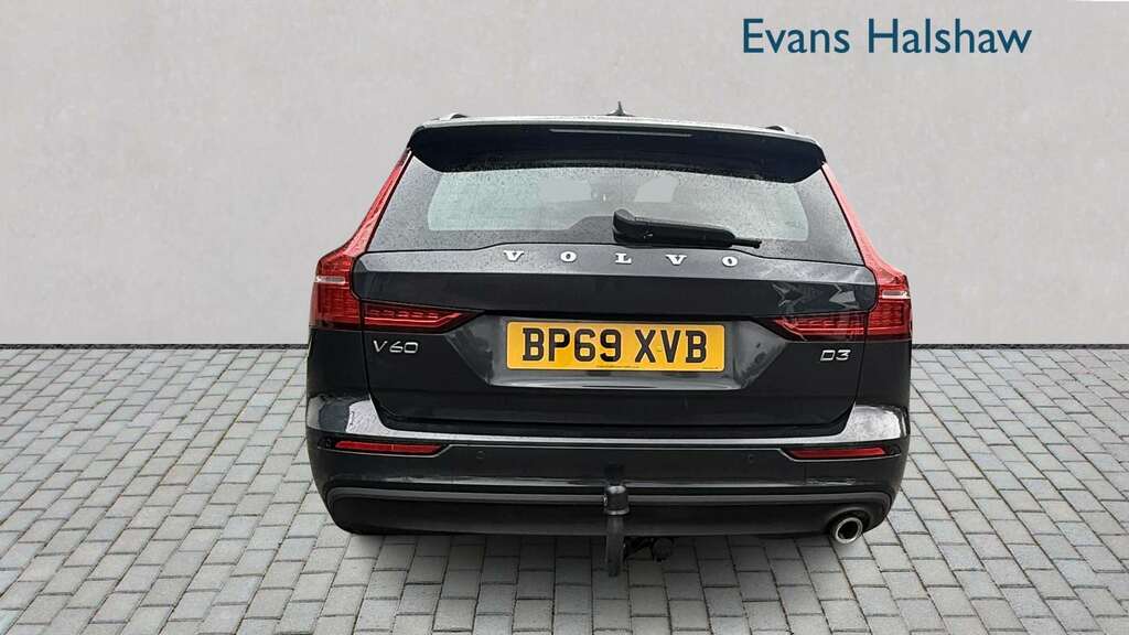 Volvo V60 2.0 D3 150 Momentum Plus 2020 Grey #5