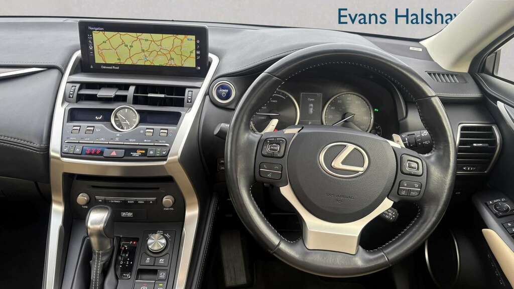 Lexus NX 300H 2.5 Premier Cvt 2018 HD18LWP Silver #5