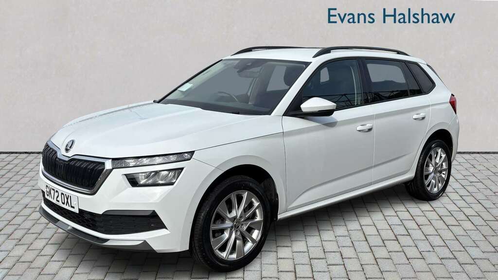 Skoda Kamiq 1.0 Tsi 110 Se Drive Dsg 2022 GK72OXL White #3