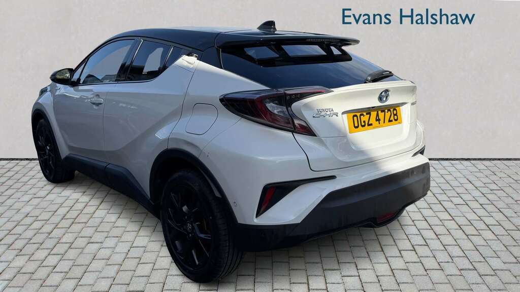 Toyota C-Hr 1.8 Hybrid Dynamic Cvt 2019 OGZ4728 White #5