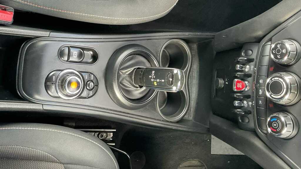Mini Countryman 1.5 Cooper Classic 2020 Black #6