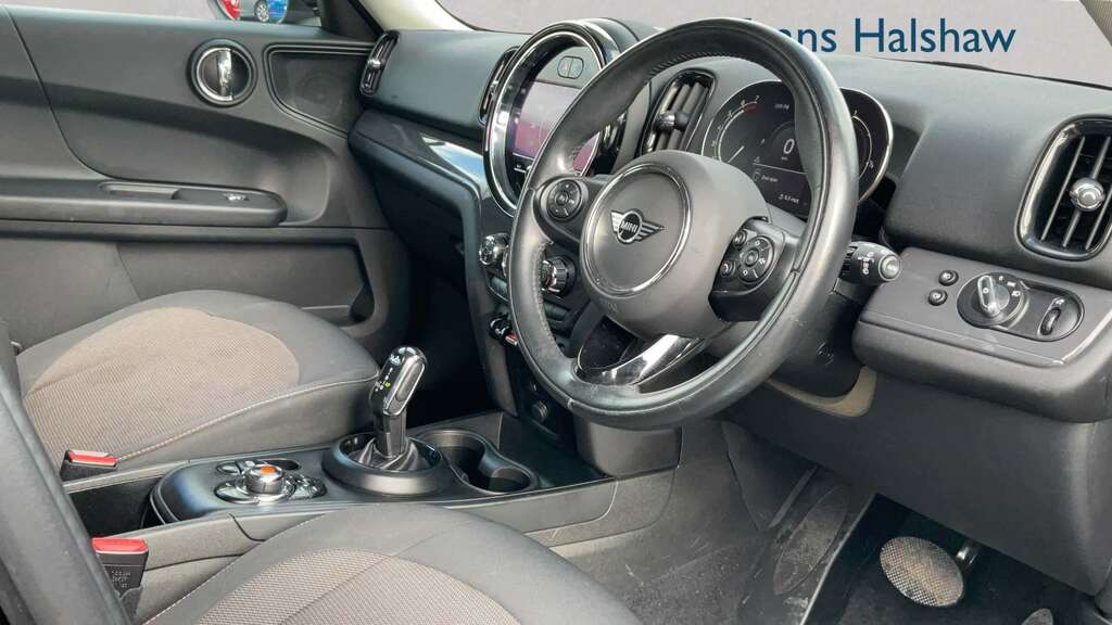 Mini Countryman 1.5 Cooper Classic 2020 Black #4