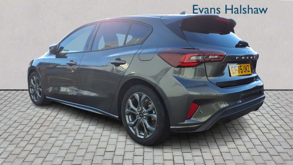 Ford Focus 1.0 Ecoboost Hybrid Mhev St-line 2025 CF75UKZ Grey #2