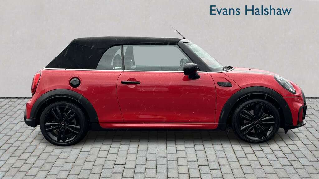 Mini Convertible 2.0 Cooper S Sport 2022 BJ22GVA Red #4
