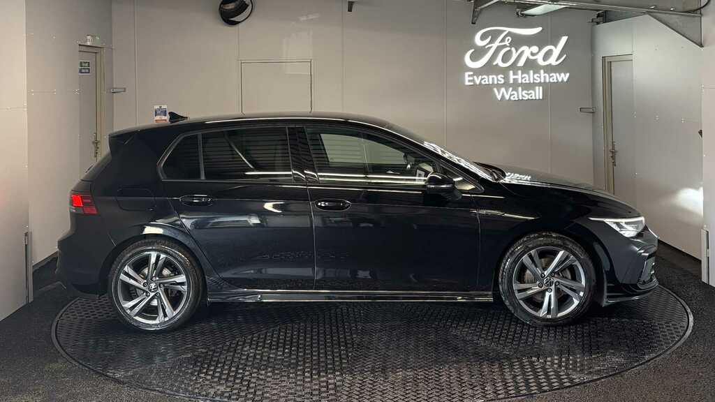 Volkswagen Golf 1.5 Tsi 150 R-line 2020 LC70OBL Black #4