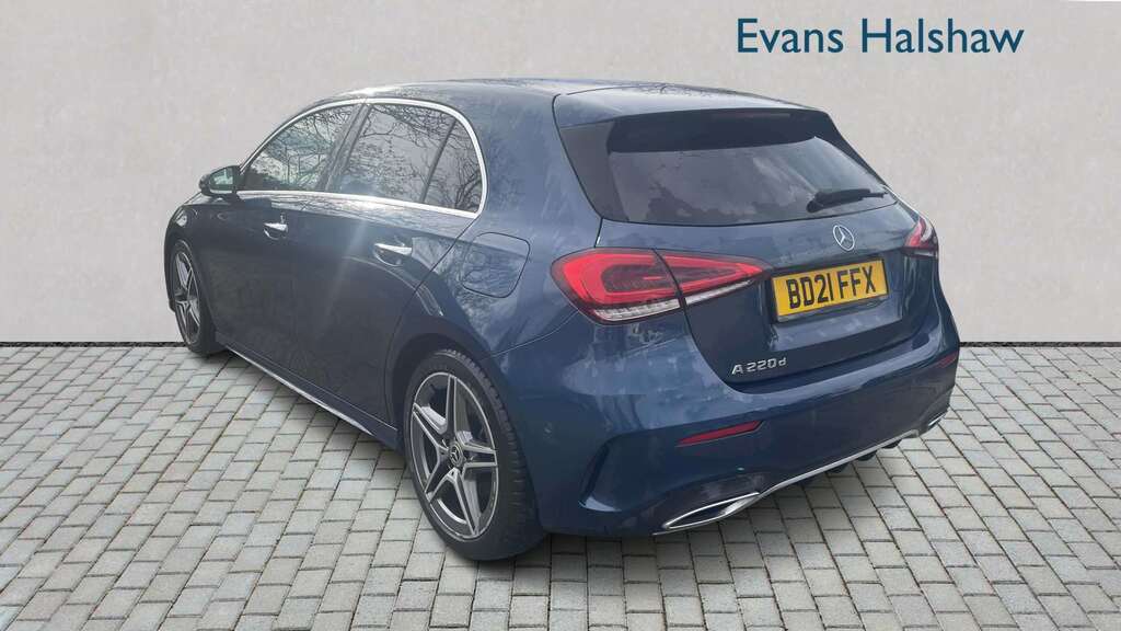 Mercedes-Benz A Class A220d Amg Line Premium 2021 BD21FFX Blue #4