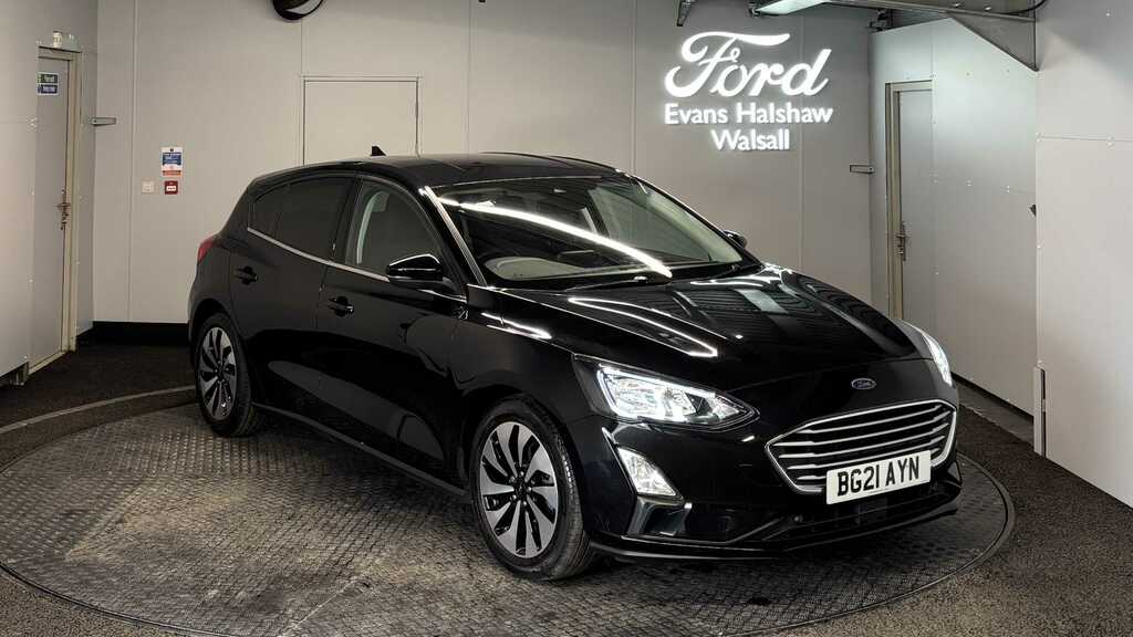 Ford Focus 1.0 Ecoboost Hybrid Mhev 125 Zetec Edition 202 Black