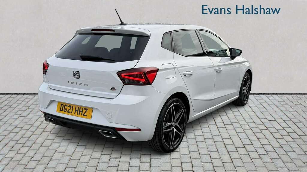 Seat Ibiza 1.0 Tsi 110 Fr Sport Ez 2021 DG21HHZ White #2