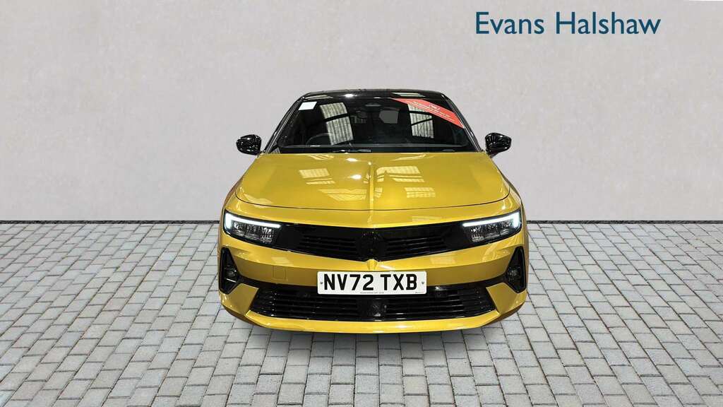 Vauxhall Astra 1.5 Turbo D Gs Line 2023 Yellow #4