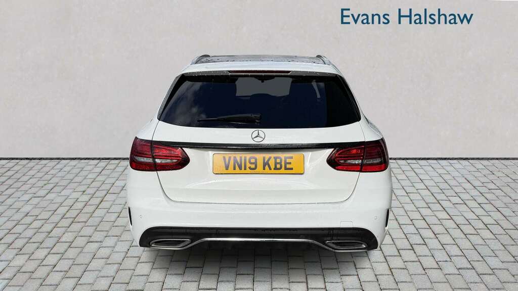 Mercedes-Benz C Class C220d Amg Line Premium 9G-tronic 2019 VN19KBE White #3