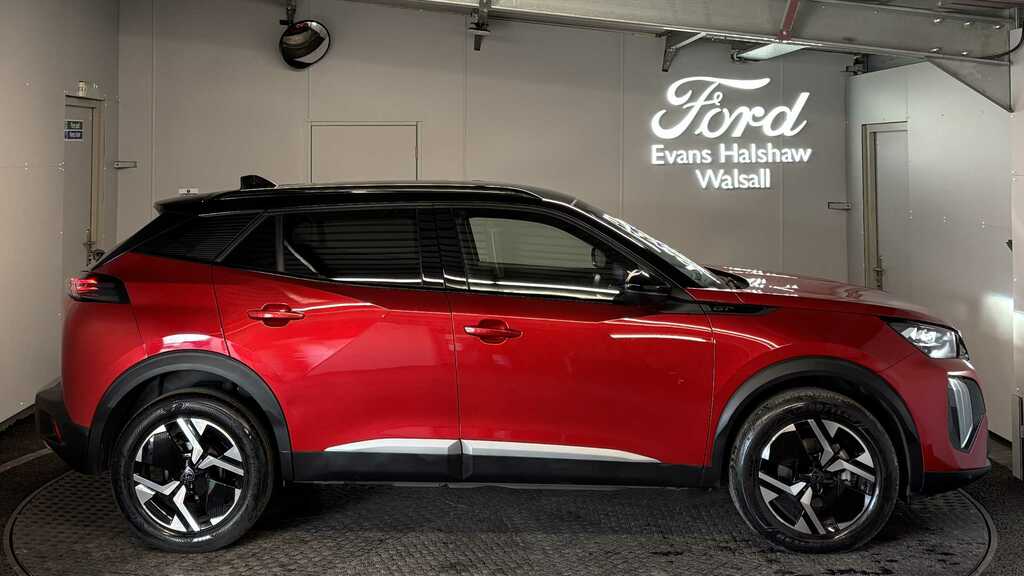 Peugeot 2008 1.2 Puretech 130 Gt Eat8 2023 LV73YGP Red #4