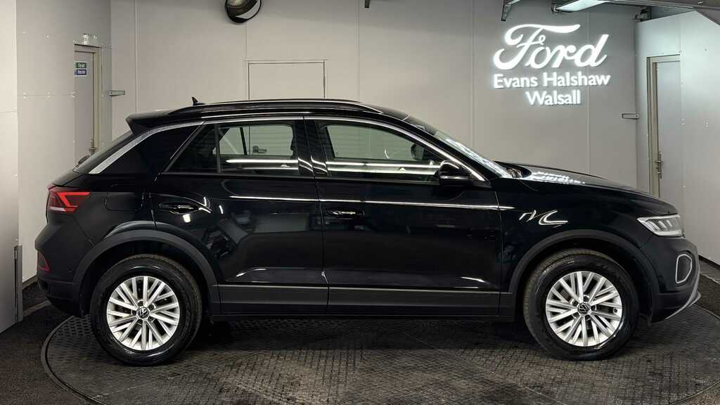 Volkswagen T-Roc 1.5 Tsi Life Dsg 2023 CJ72FKZ Black #4