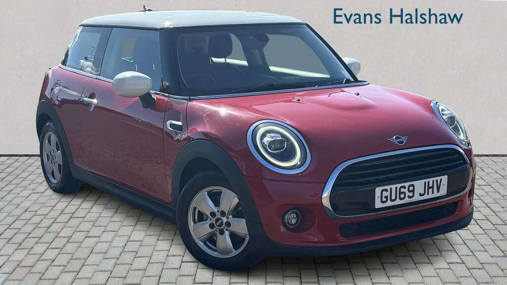 Mini Hatch 1.5 Cooper Classic II 2019 Red