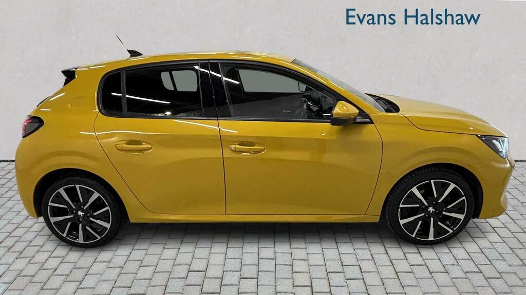 Peugeot 208 1.2 Puretech 100 Allure 2020 YT20MWY Yellow #3