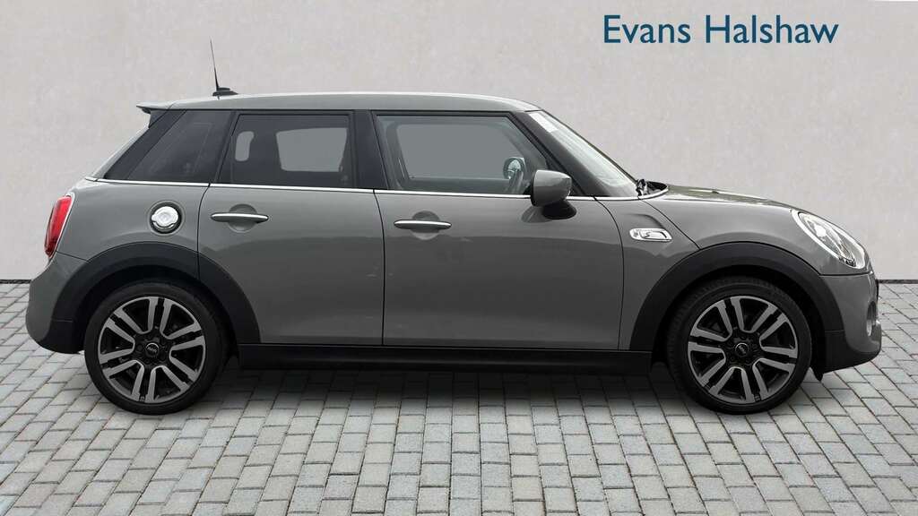 Mini Hatch 2.0 Cooper S Exclusive II 2019 WG69VFS Grey #4