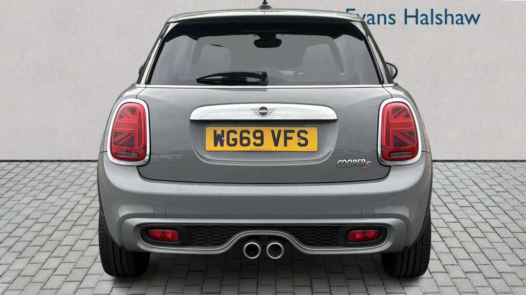 Mini Hatch 2.0 Cooper S Exclusive II 2019 WG69VFS Grey #3