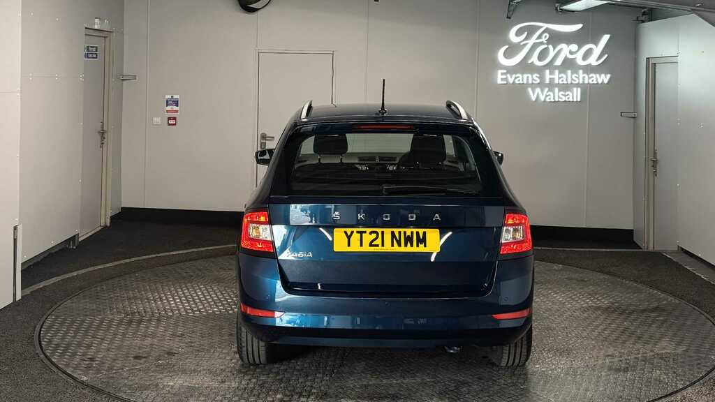 Skoda Fabia 1.0 Tsi Se Dsg 2021 Blue #6