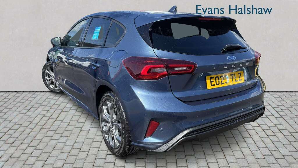 Ford Focus 1.0 Ecoboost Hybrid Mhev St-line 2023 EO23TLZ Blue #2