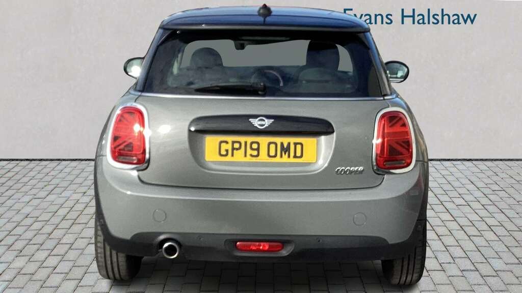 Mini Hatch 1.5 Cooper Classic II 2019 GP19OMD Grey #4