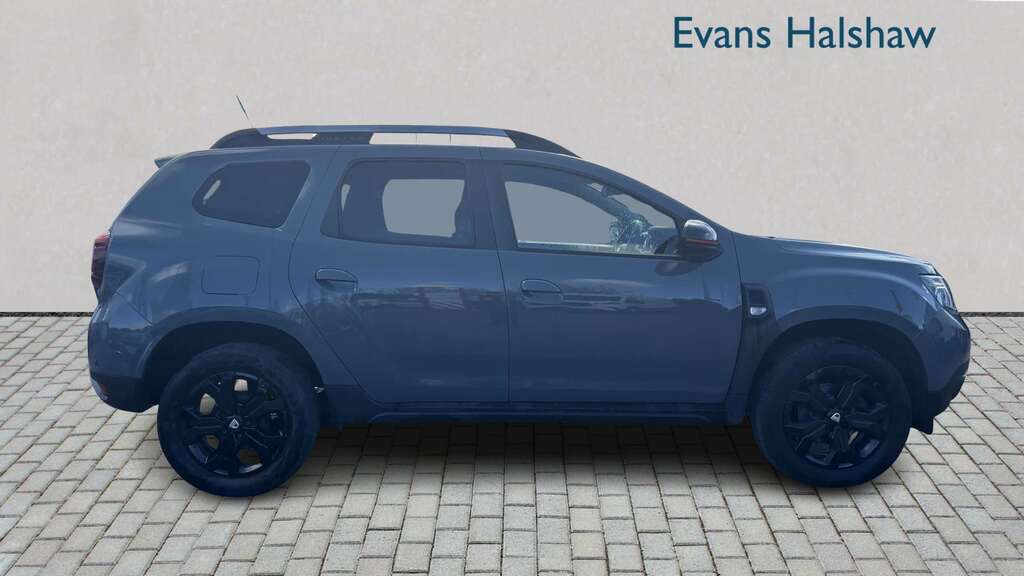Dacia Duster 1.3 Tce 150 Extreme Se Edc 2022 YC72OKR Grey #2