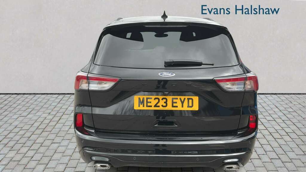 Ford Kuga 1.5 Ecoboost 150 Black Package Edition 2023 ME23EYD Black #5