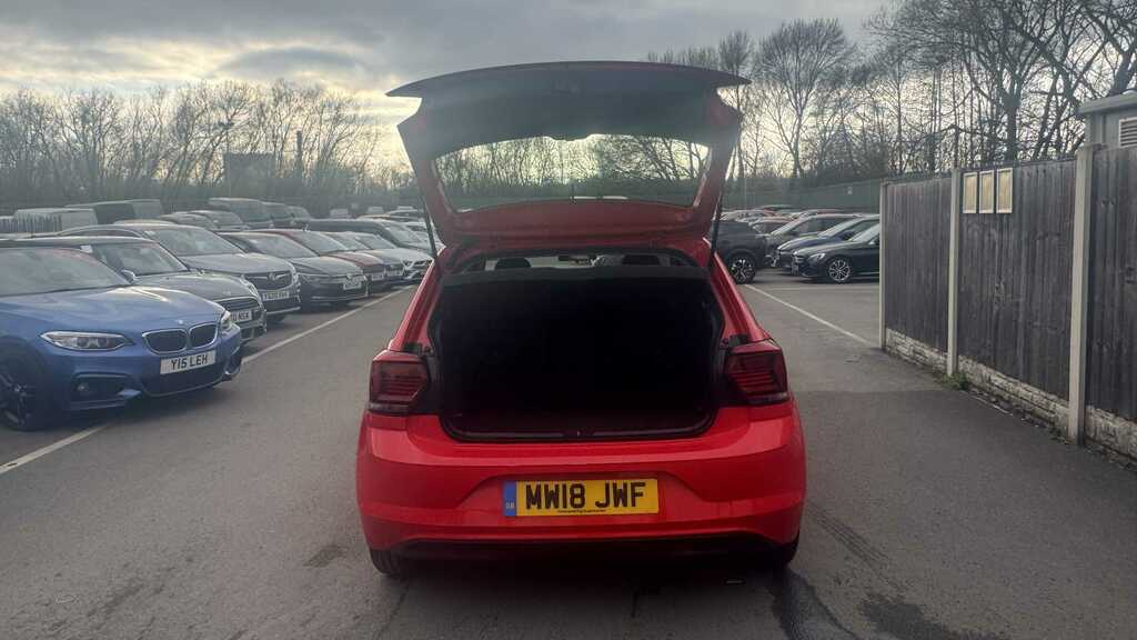Volkswagen Polo 1.0 75 Se 2018 MW18JWF Red #6
