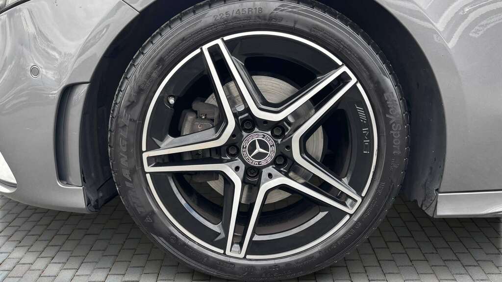 Mercedes-Benz A Class A200 Amg Line Executive 2018 PF68FKH Grey #6