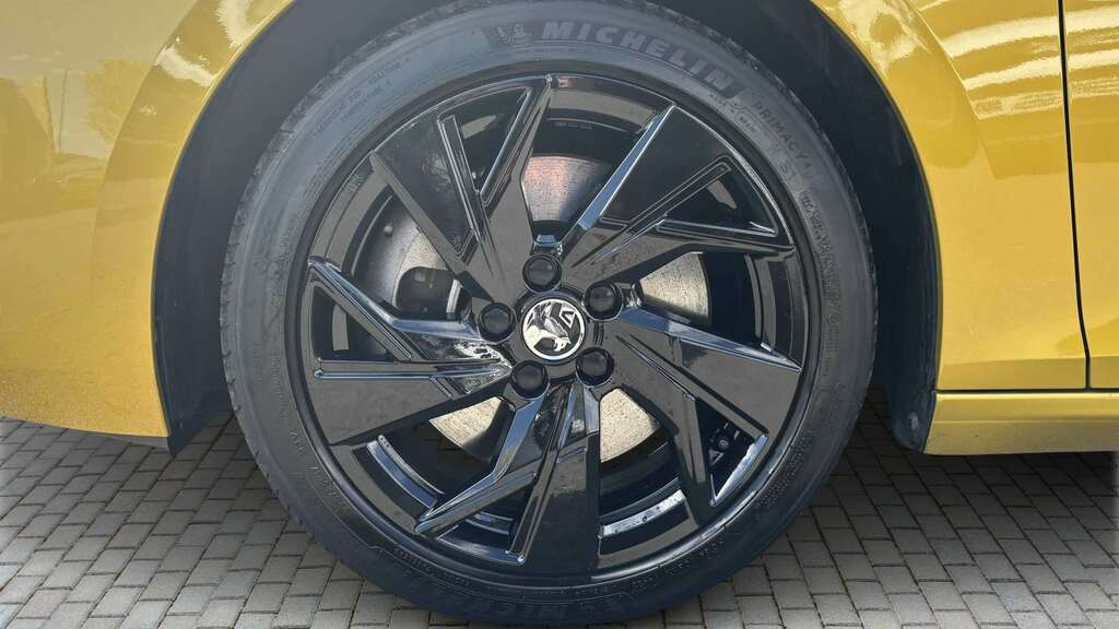 Vauxhall Astra 1.6 Plug-in Hybrid Gs 2023 Yellow #6