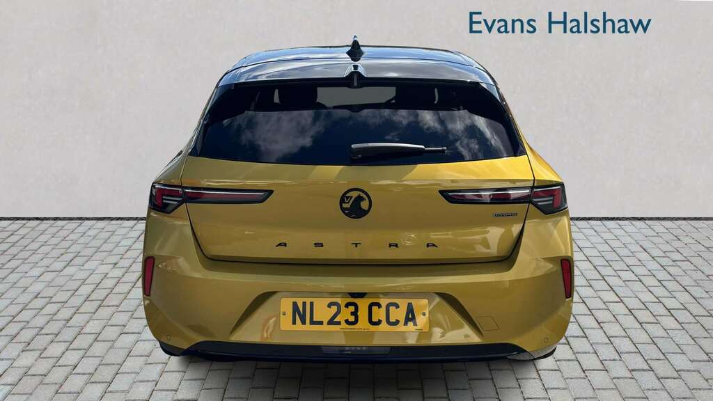 Vauxhall Astra 1.6 Plug-in Hybrid Gs 2023 Yellow #5