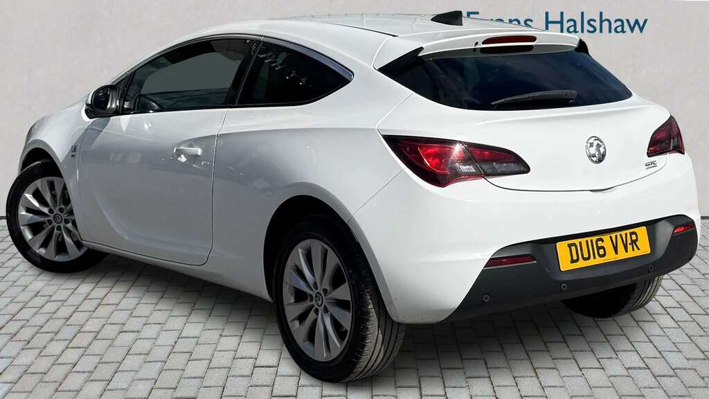 Vauxhall Astra GTC 1.6 Cdti 16V Ecoflex 136 Sri 2016 White #2