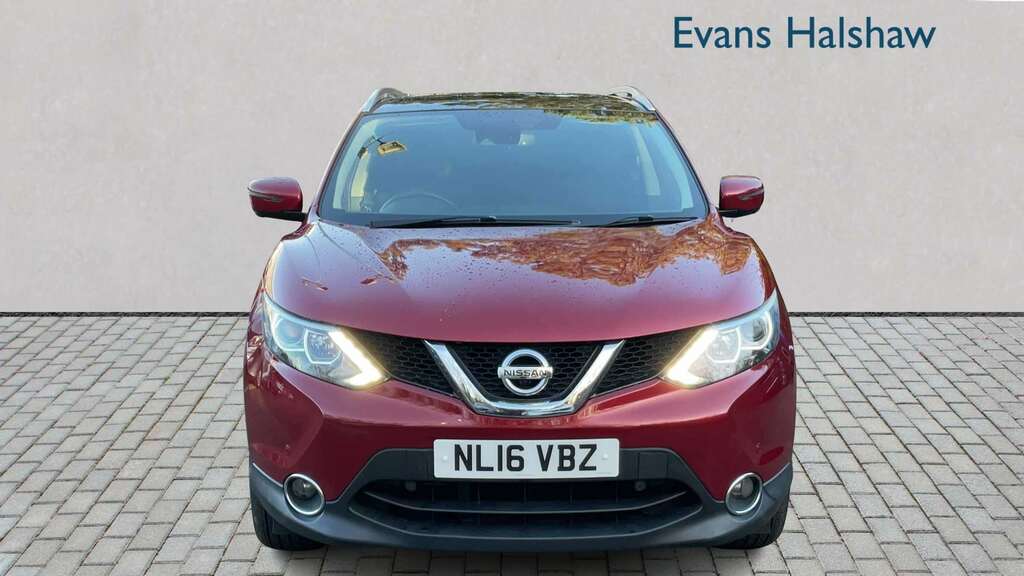 Nissan Qashqai 1.5 Dci N-connecta 2016 NL16VBZ Red #4