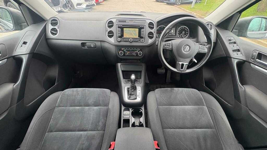 Volkswagen Tiguan 2.0 Tdi Bluemotion Tech Match Dsg 2014 NL14CVF Grey #4