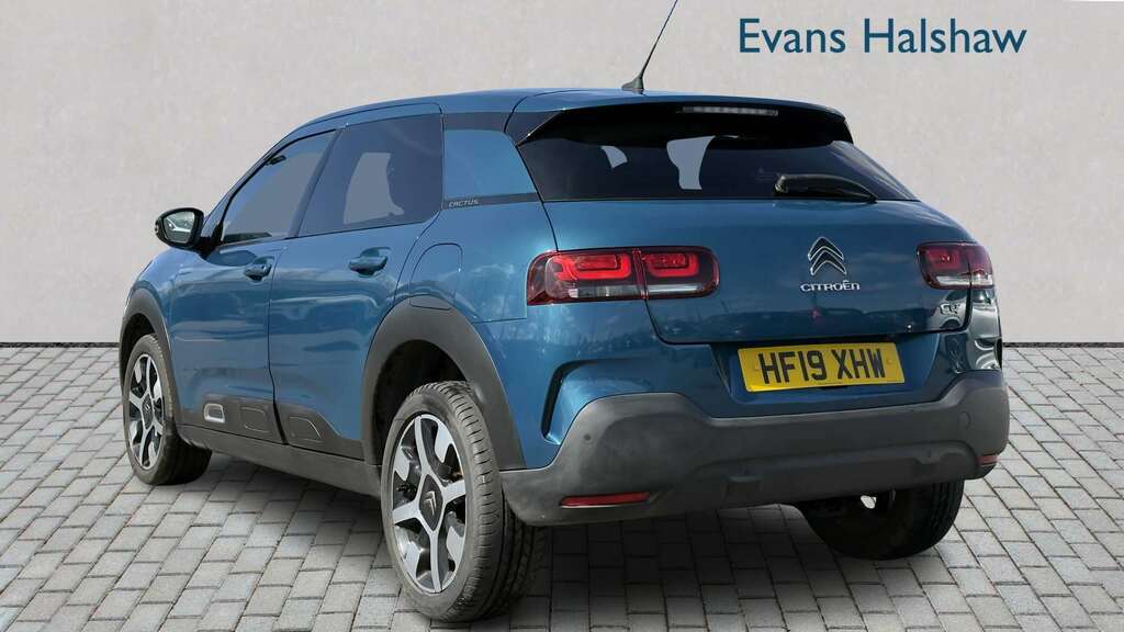 Citroen C4 Cactus 1.2 Puretech Flair Eat6 2019 Green #2
