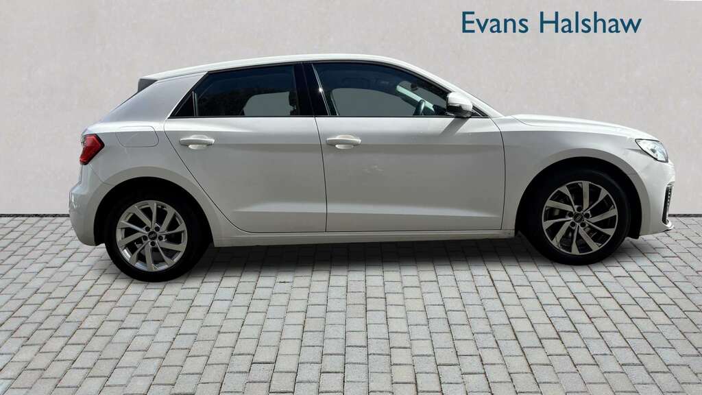 Audi A1 30 Tfsi 110 Sport 2021 DF70VZG White #5