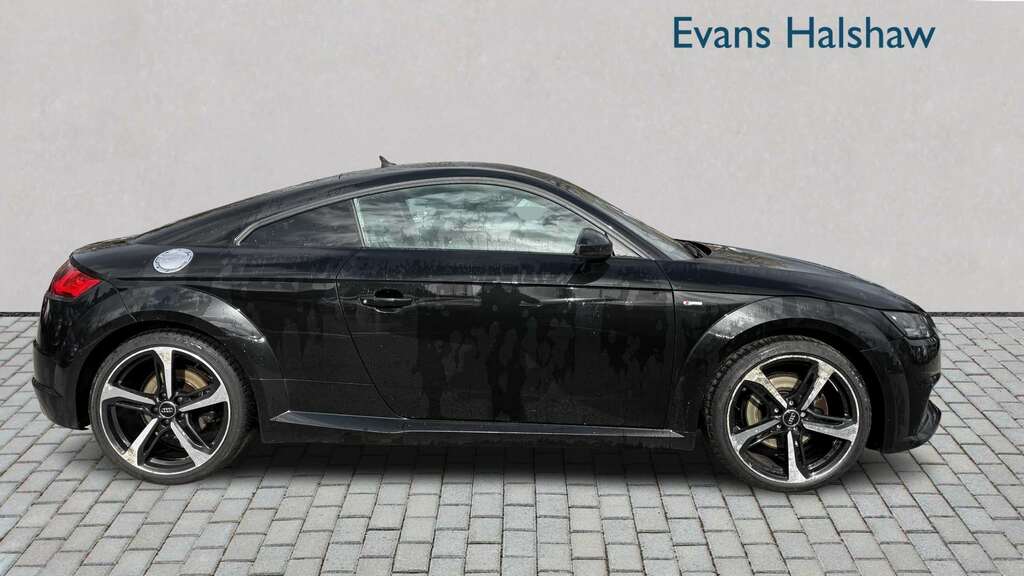 Audi TT 2.0T Fsi Black Edition 2017 MF67TGZ Black #5