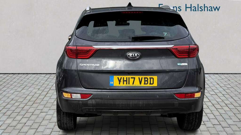 Kia Sportage 1.7 Crdi Isg 3 Dct Panoramic Roof 2017 Silver #4
