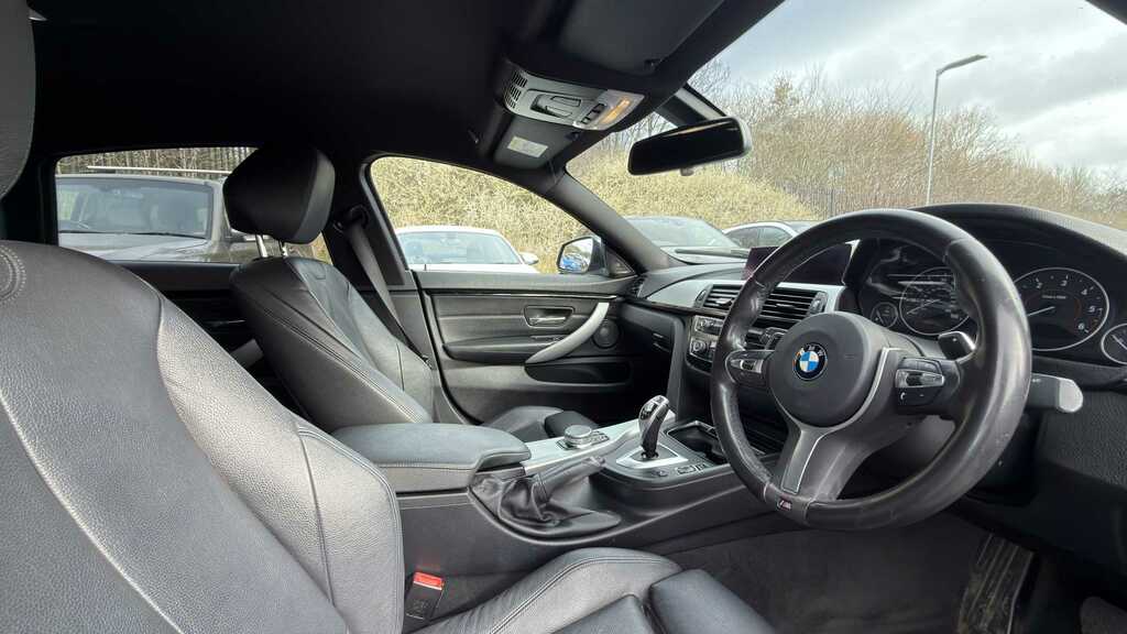 BMW 4 Series 420D 190 Xdrive M Sport Prof Media 20 DS69YUT Blue #3