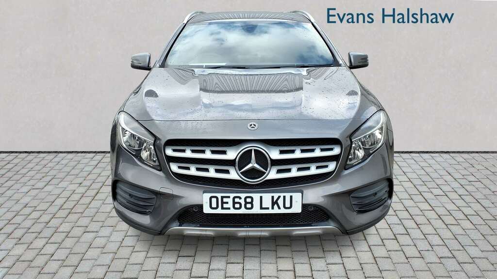Mercedes-Benz GLA Class 200 Amg Line Executive 2019 OE68LKU Grey #3