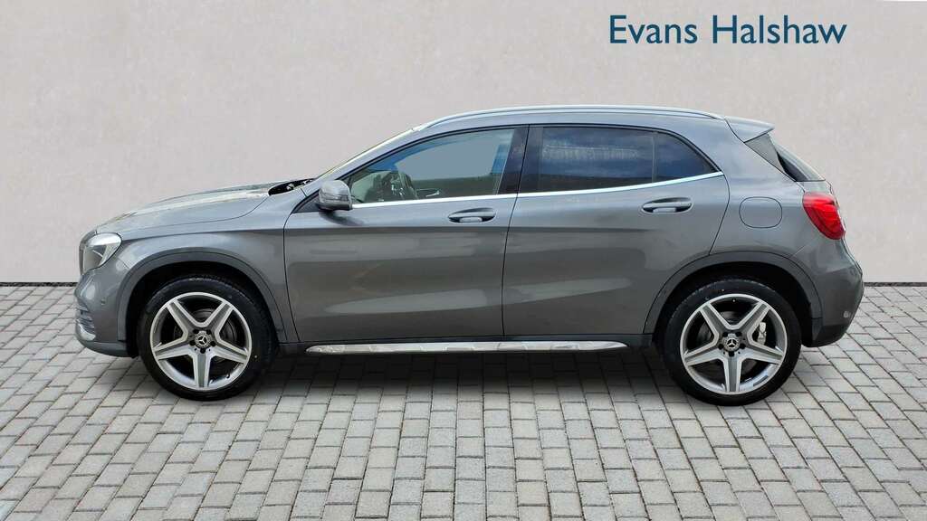 Mercedes-Benz GLA Class 200 Amg Line Executive 2019 OE68LKU Grey #4